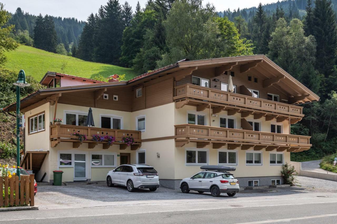 Haus Dienten Lägenhet Dienten am Hochkönig Exteriör bild